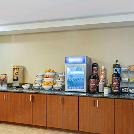 Comfort Suites At Virginia Center Commons Glen Allen Bagian luar foto