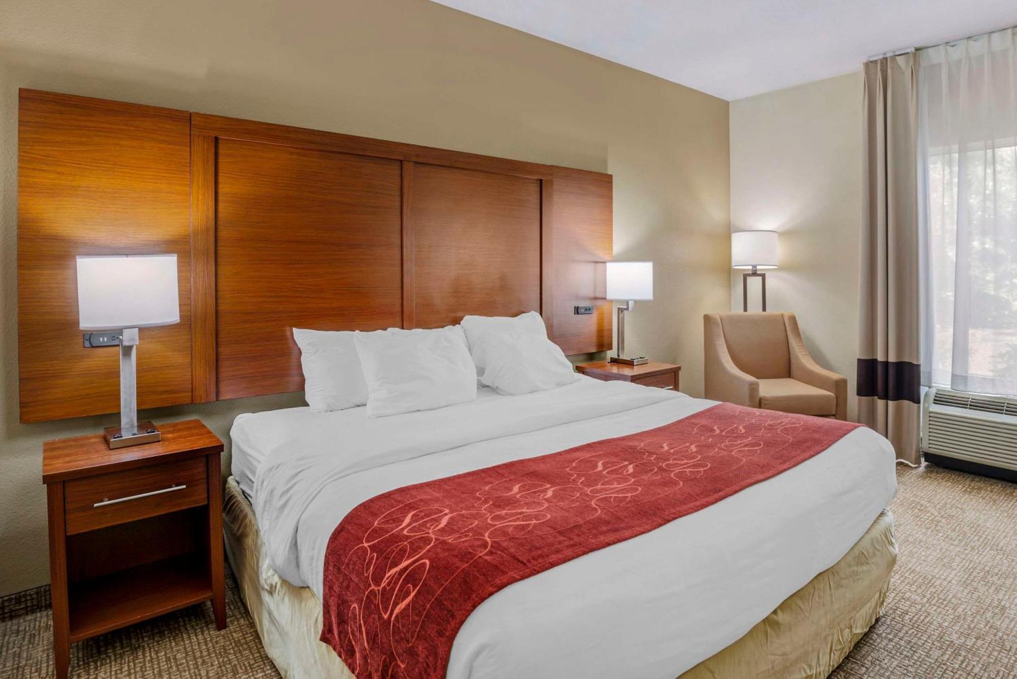 Comfort Suites At Virginia Center Commons Glen Allen Bagian luar foto
