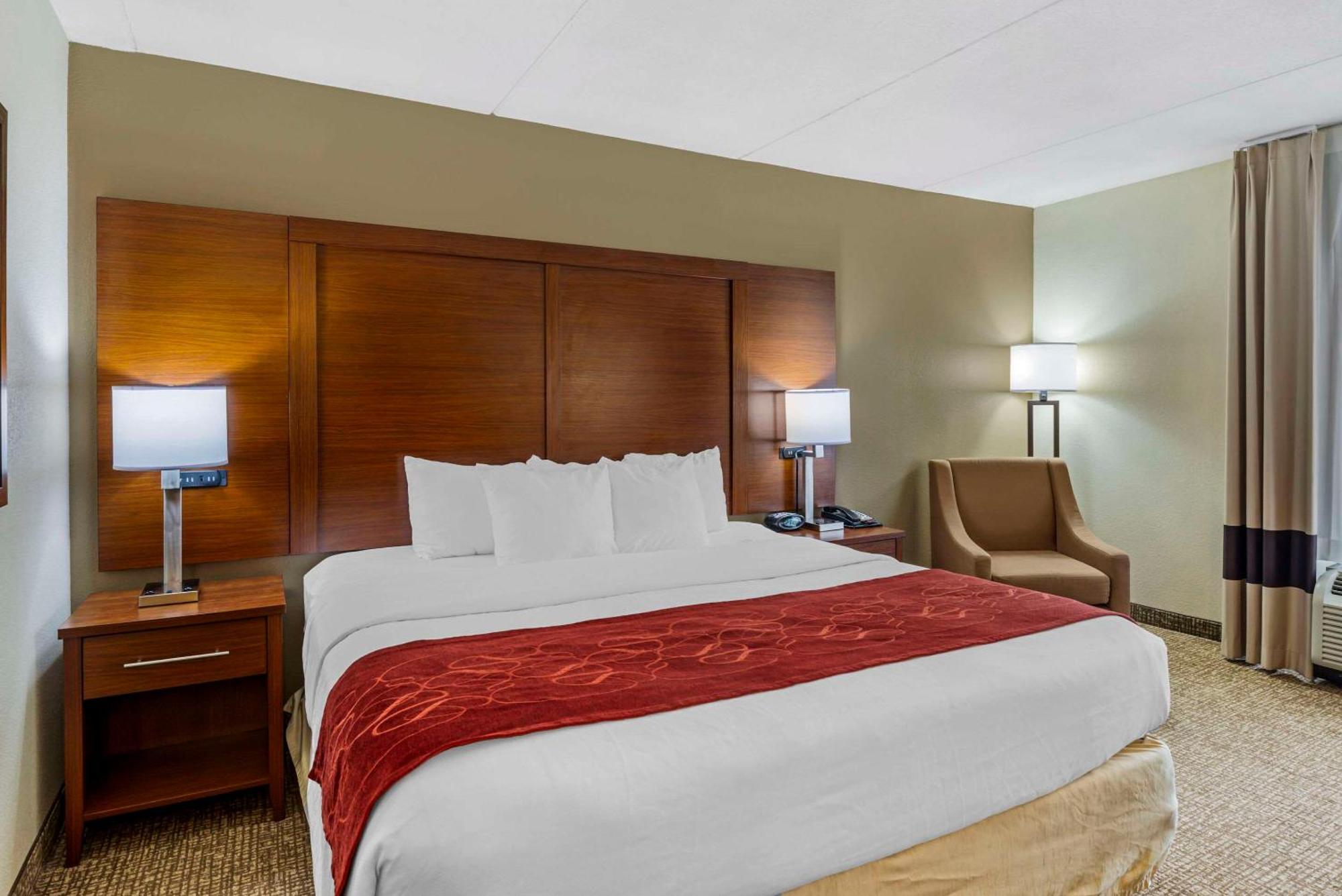 Comfort Suites At Virginia Center Commons Glen Allen Bagian luar foto
