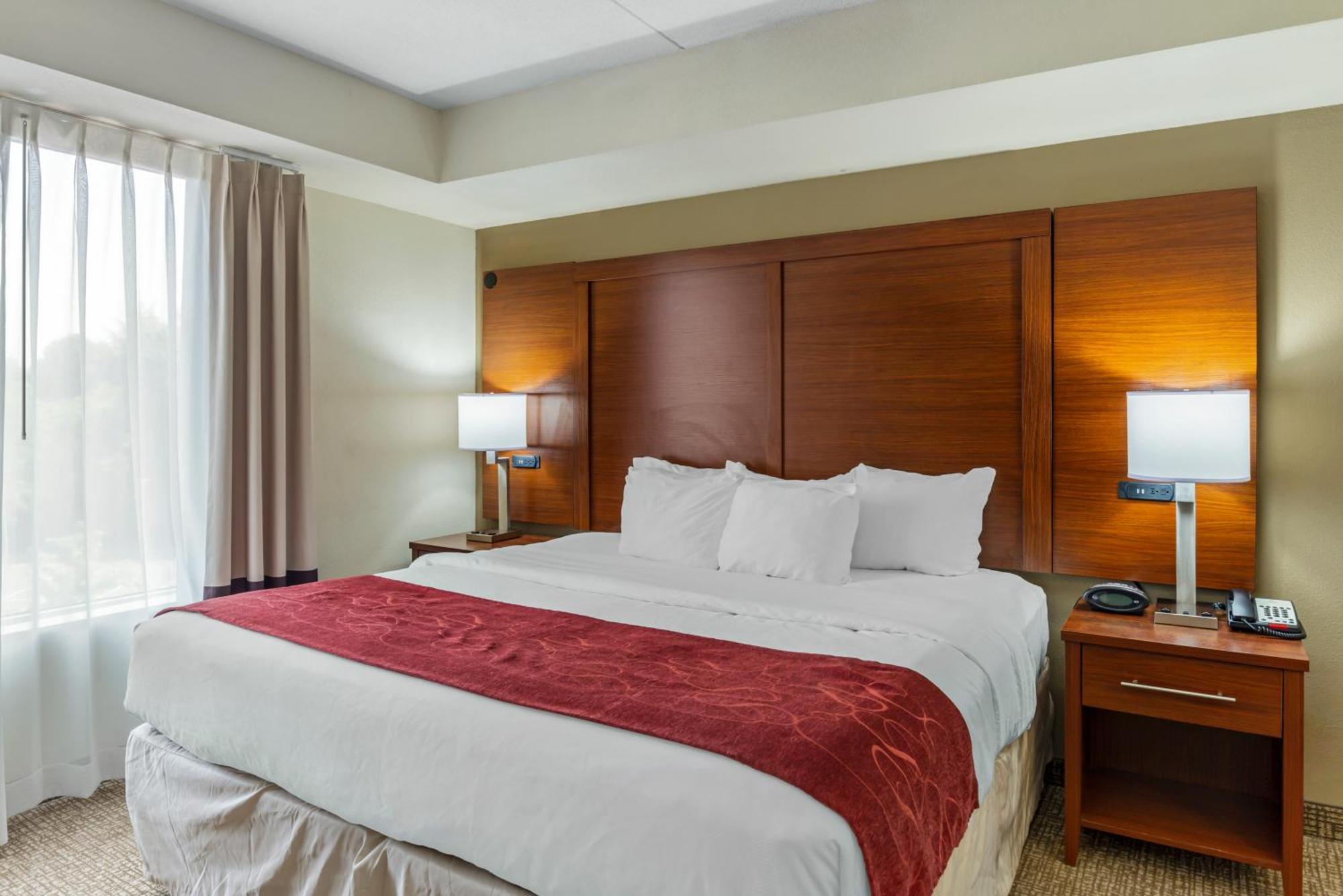 Comfort Suites At Virginia Center Commons Glen Allen Bagian luar foto